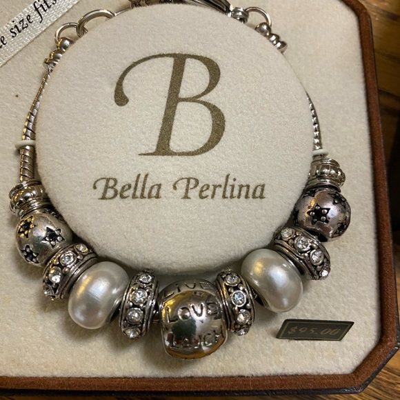 Wow! Bella Perlina Charm Bracelet plus Charms. New in box $160 retail - Picture 5 of 5